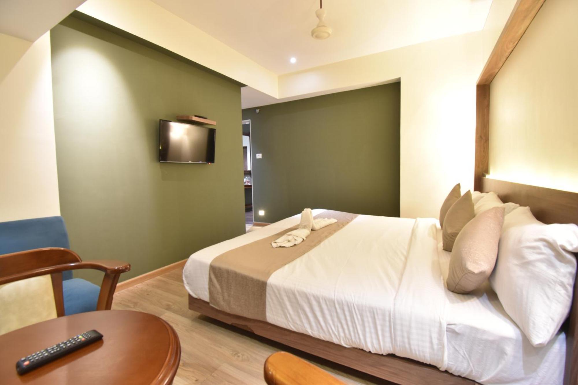 The Aarya A Smart Business Mumbai (Bombay)