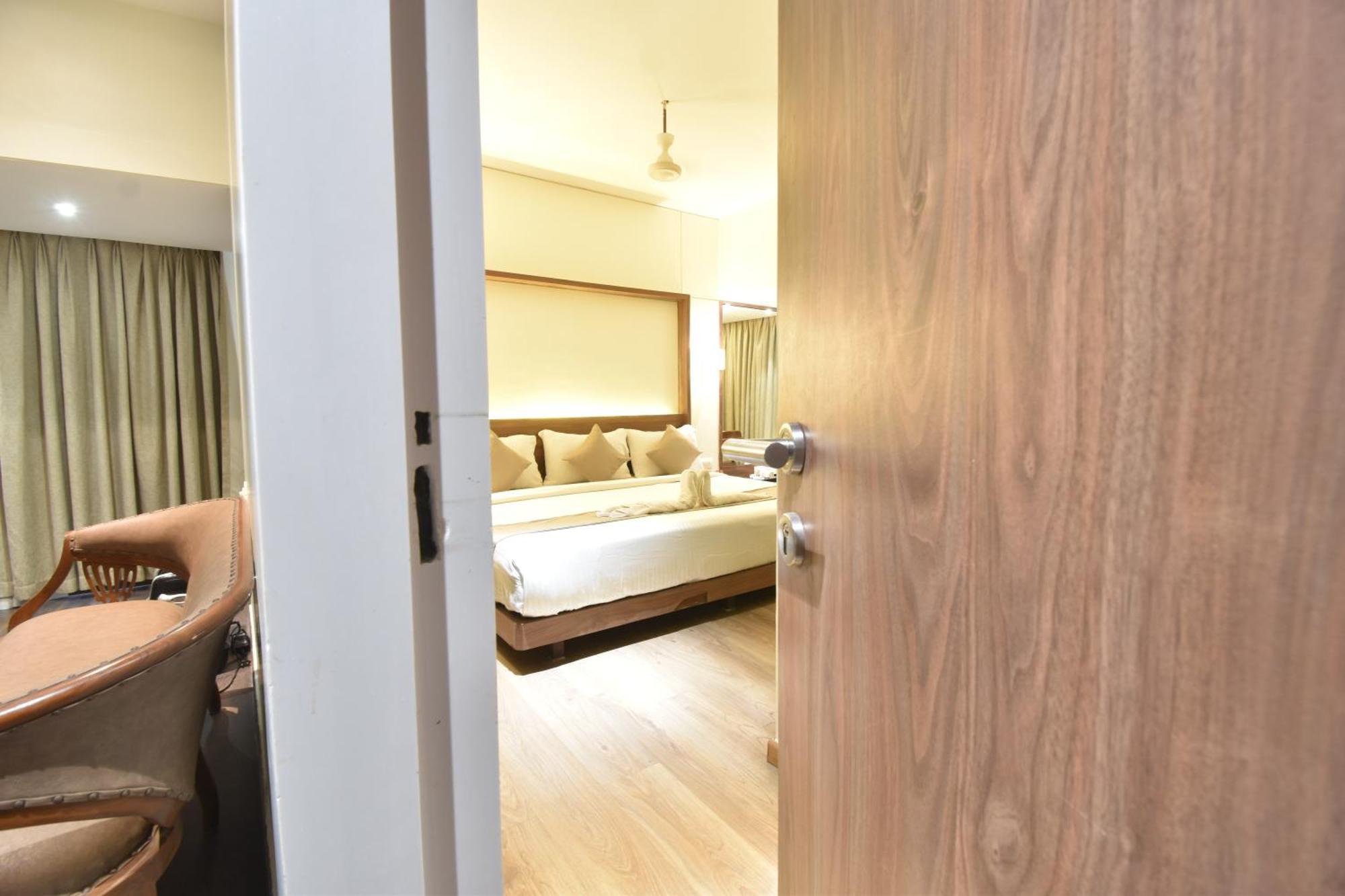 The Aarya A Smart Business Mumbai (Bombay)