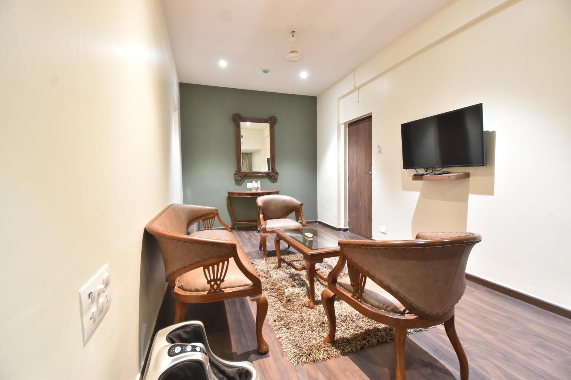 The Aarya A Smart Business 3* Mumbai (Bombay)