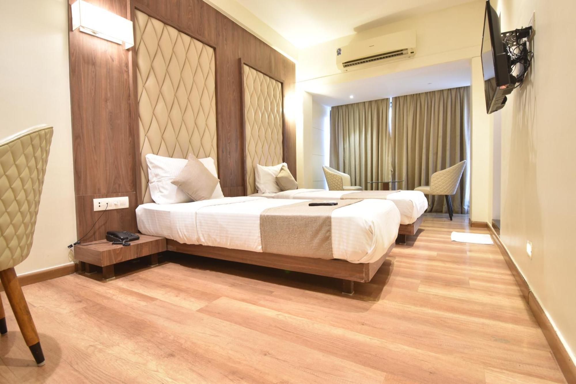 The Aarya A Smart Business 3* Mumbai (Bombay)