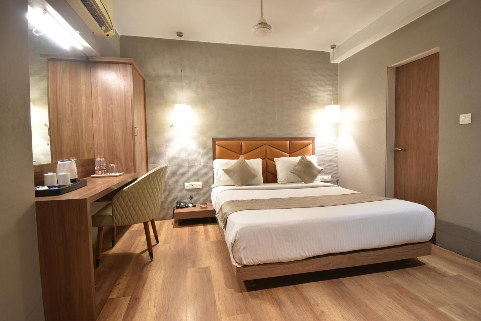 Hotel The Aarya A Smart Business Mumbai (Bombay)